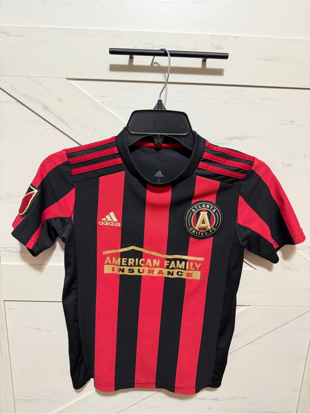 adidas Kids Atlanta United Red and Black Striped Soccer Jersey